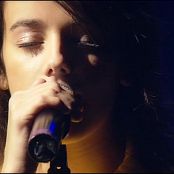 Alizee Amelie Ma Dit Live In Concert 2004 Video