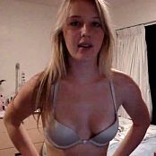 Hot Amateur Blonde Showing Her Ass Webcam Video