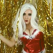 Jessica Nigri Christmas Showgirl HD Video