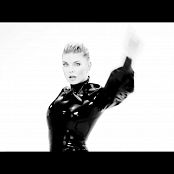 Fergie & Nicki Minaj You Already Know Music HD Video