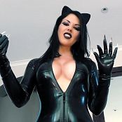 Young Goddess Kim Goddess Kims Fantasies Catwoman a Cat Mouse Game HD Video