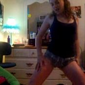 Young Hottie Dances In Her Bedroom Video
