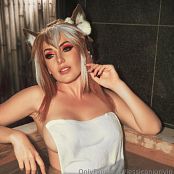 Jessica Nigri OnlyFans Foxy Tub Picture Set