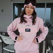 Alinity OnlyFans Snowboarder Picture Set