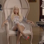Download Nicki Minaj Right By My Side 4K UHD Music Video