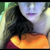 Download Amateur Girl In Bed Live On Webcam Video