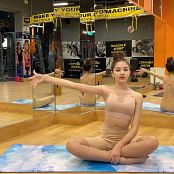 Download Danatar Yoga With Danatar 8 min Stretching HD Video