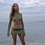 Download PilGrimGirl Wild Kitty & Sea Picture Set & HD Video 002