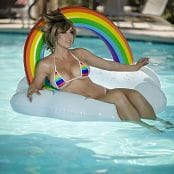Jessica Nigri Rainbow Tracer 007