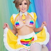 Jessica Nigri Rainbow Maid 005