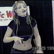 Britney Spears Mall Tour Markville Mall Video 211019 mp4 