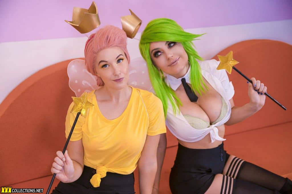 New pic set with big titty cosplay hoes Jessica Nigri and Meg Turney. 