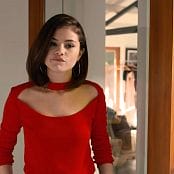 Selena Gomez 2017 03 21 73 Questions With Selena Gomez Vogue Video 250320 mp4 