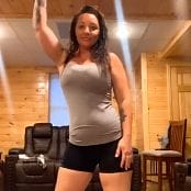 Christina Model Tiktok Dance 002 Video 150920 mp4 