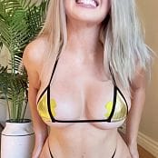 Jessica Nigri OnlyFans Gold Bikini AI Enhanced 4K UHD Video 031020 mp4 