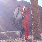 PilGrimGirl Dance In The Desert Video 161020 mp4 
