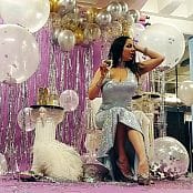 Goddess Alexandra Snow Photoshoot Celebration 1080p Video ts 291220 mkv 