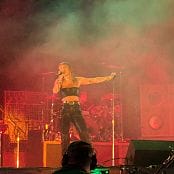 Miley Cyrus live at Tinderbox Denmark 28 06 2019 2 4K UHD Video 240121 mkv 