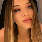 Crystal Knight Shiny Lips Lip Gloss Fetish Video 170421 mp4 