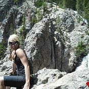 Rachel Sexton Hiking Candids 004