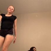 3 young girls dancinv video 241021 mp4 