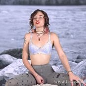 Erotica Emerald Serenditease Video 061121 mp4 