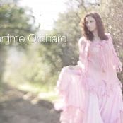 Carlotta Champange Summertime Orchard Video 140422 mp4 