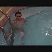 Carlotta Champange Swimming Seduction Video 170422 mp4 