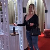 Lexi Luxe LUXURY SHOPPING WITH GODDES Video 110522 mp4 