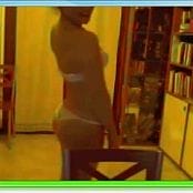 Amateur Chick Striptease Video 030722 avi 