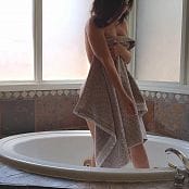 Alinity OnlyFans Nude In Bathtub Video 310722 mp4 