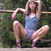 PilgrimGirl Jessy At Mountains Video 0004 130822 mp4 0003