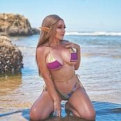 Jessica Nigri OnlyFans Beach Zelda 032