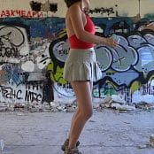 PilGrimGirl Em Dance in Ruins Video 002 131122 mp4 