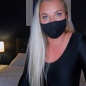 Lexi Luxe Sniff Under Your Mask Video 130922 mp4 