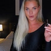 Lexi Luxe Sniff Under Your Mask Video 130922 mp4 