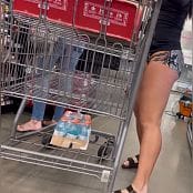 Hot Young Chick Shopping With Mom Jungle Booty Candid Video 200123 mp4 