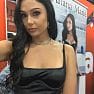 Ariana Marie OnlyFans 19 10 26 dm 01 Im at the convention baby but let me know what your plans are and lets ha   1600x1200