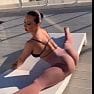 Yaela Vonk Outdoor Stretching Video mp4 0008