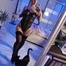 Olivia Deviline OnlyFans olivia deviline 2020 07 11 78416755 Strong and independed woman with cat