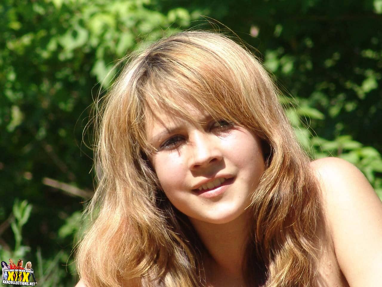 Nude little liza