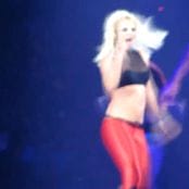 Britney_Spears_Circus_Tour_Bootleg_Video_282mp4snapshot005520140702181024