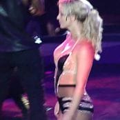 Britney_Spears_Circus_Tour_Bootleg_Video_303mp4snapshot015120140702204735