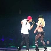 Britney_Spears_-_Circus_Tour_Bootleg_Video_073mp4-00006