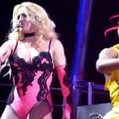 Britney_Spears_-_The_Femme_Fatale_Tour_-_How_I_Rollmp4-00005