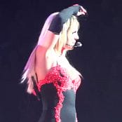 Britney_Spears_How_I_Roll_Live_Montreal_2011_HD_1080Pmp4-00008