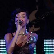 Rihanna_Diamonds_Live_In_London_HD_210714avi-00008
