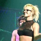 Britney_Spears_Circus_Tour_Bootleg_Video_333mp4-00005