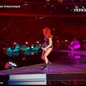 Rihanna Live Russia 201100h04m57s00h08m41s 150714avi 00003