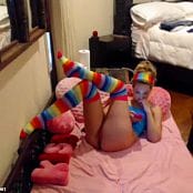 Sexy Colorful Schoolgirl Masturbation new 280914 291014avi 00003